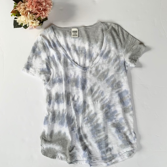 VS Pink Tee - Picture 1 of 5